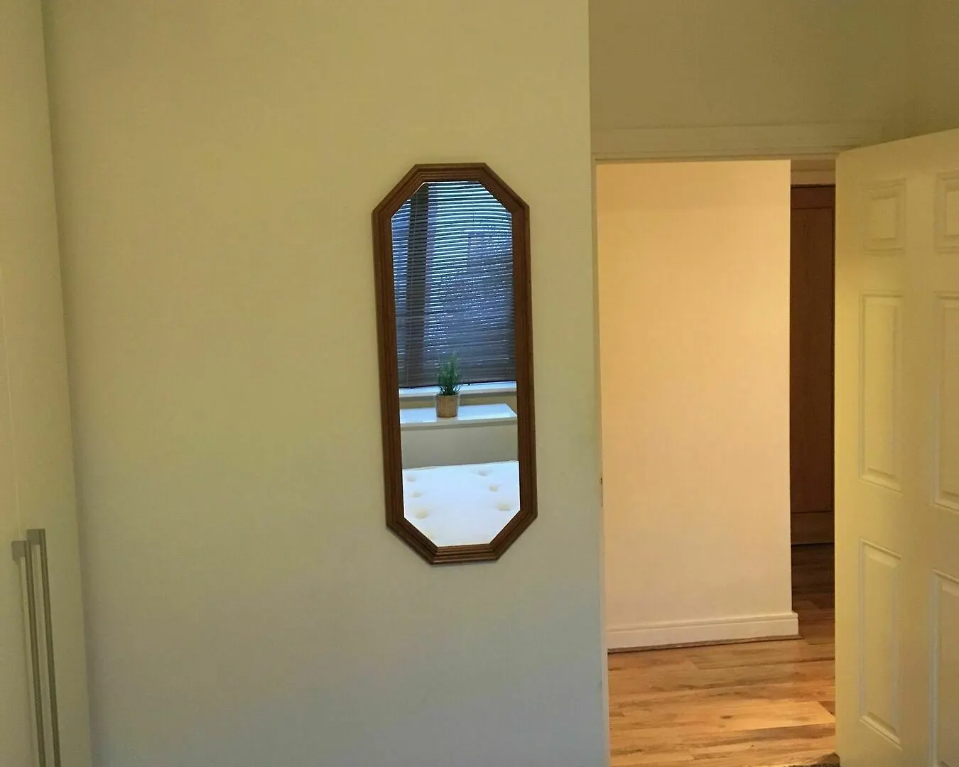 Dublin North Apartment 0*,  İrlanda