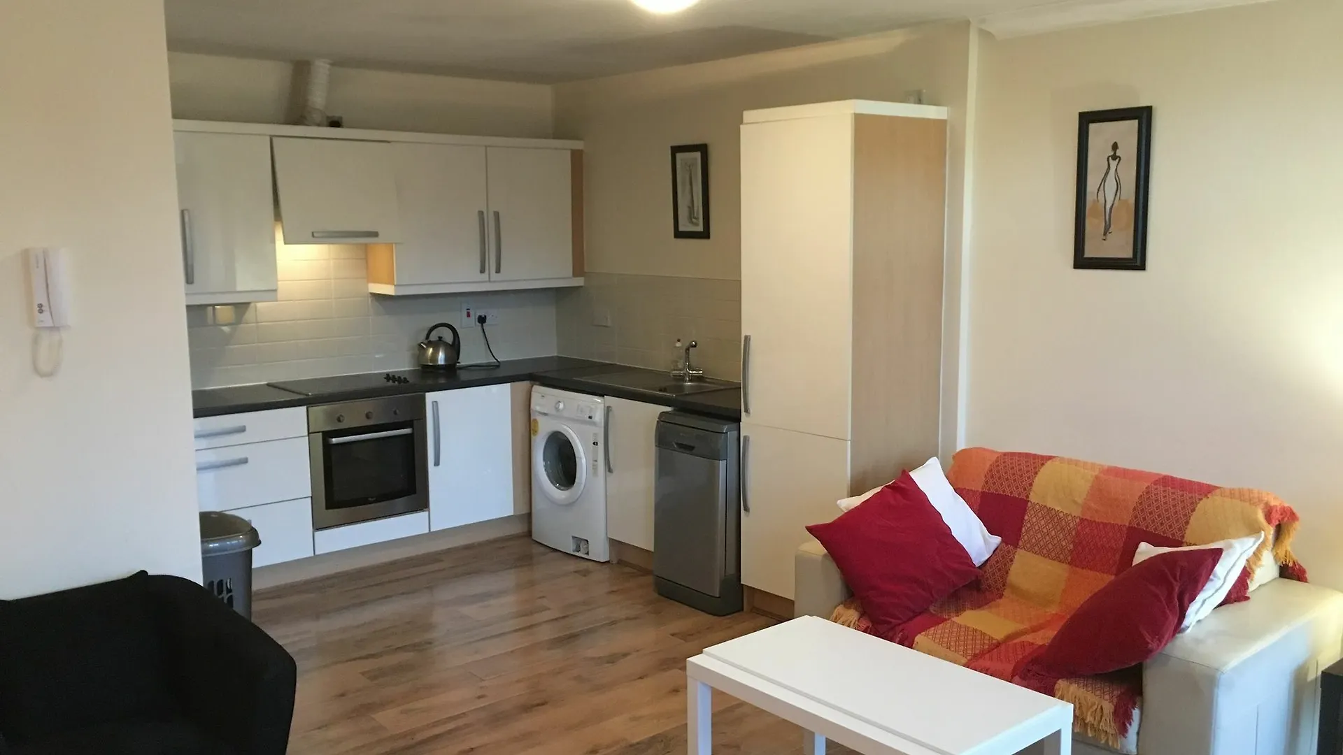 Dublin North Apartment